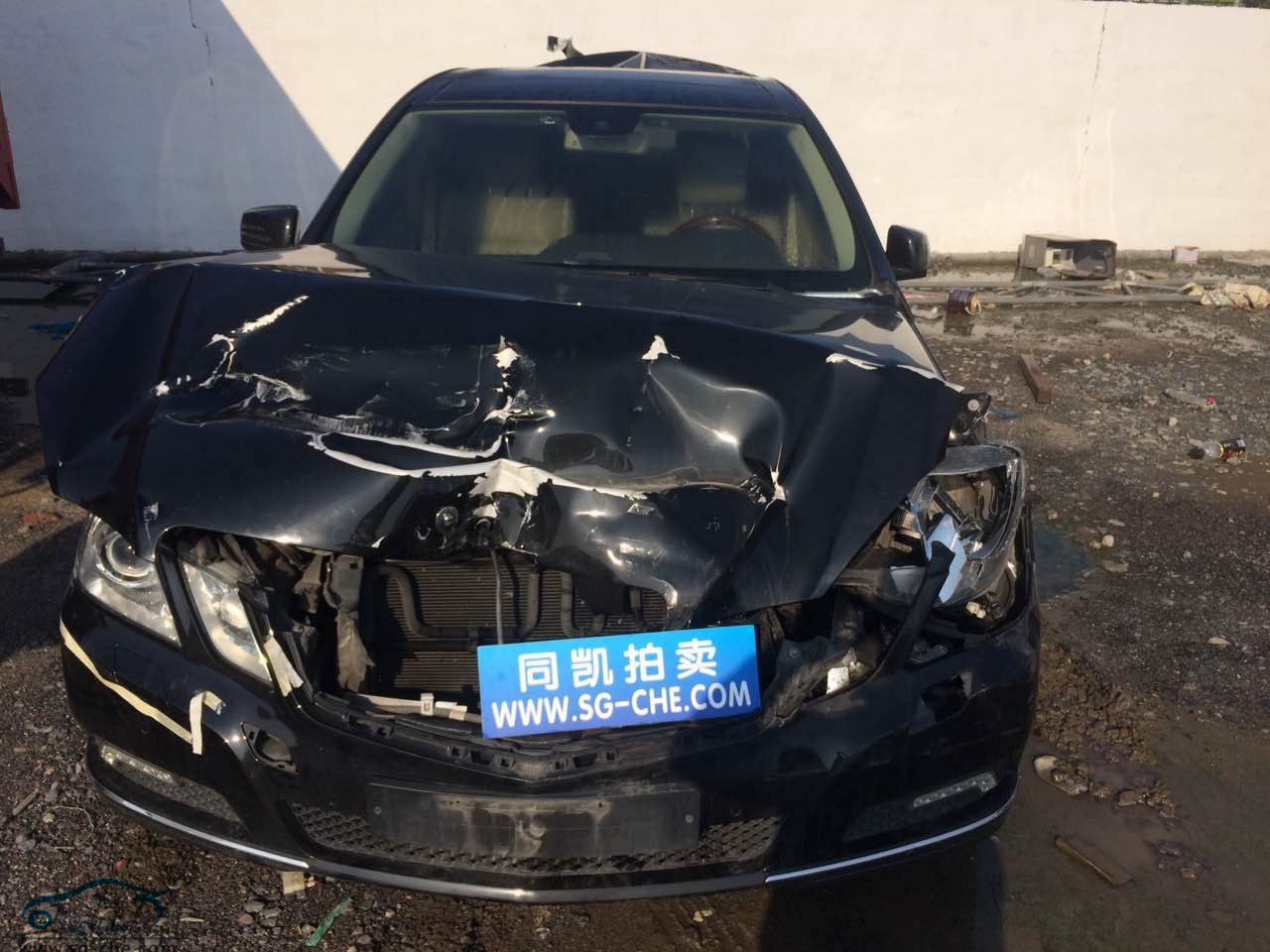 品牌型号:奔驰e 300